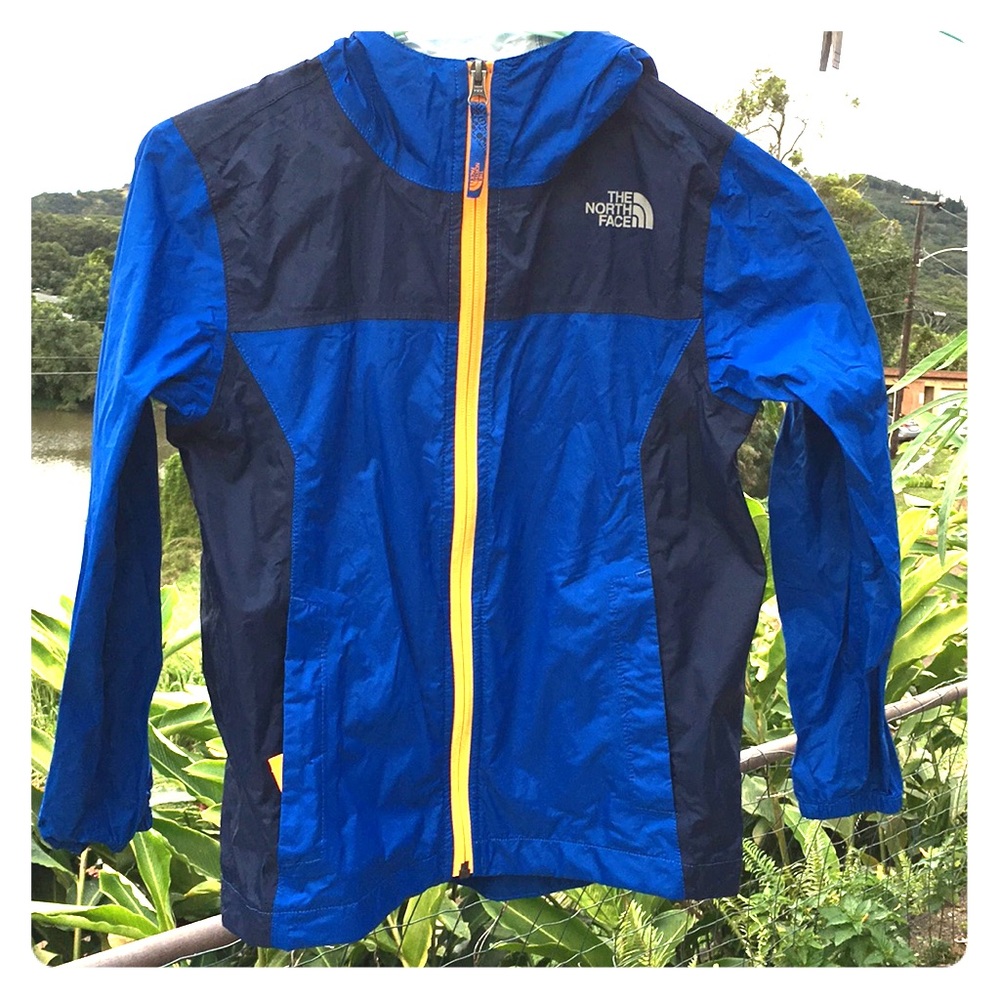 boys north face rain wind shell size 7 to 8